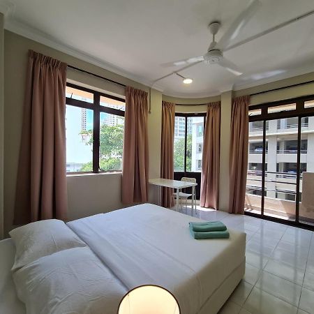 Room @ Lorong Kelawai Near To Gurney Paragon George Town Eksteriør billede